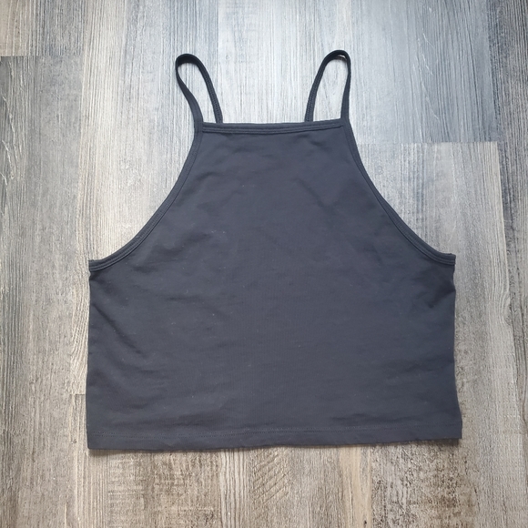 H&M Tops - H&M Crop Top